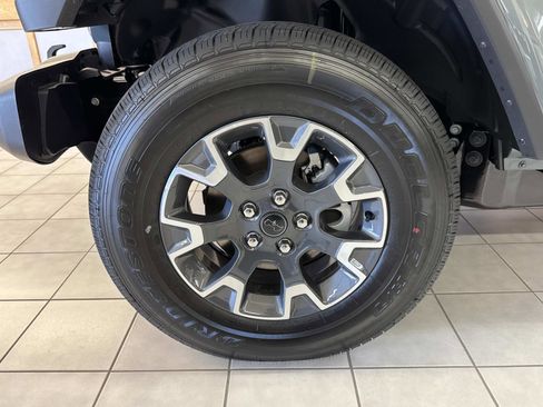 New 2026 Jeep Gladiator Sport image 3