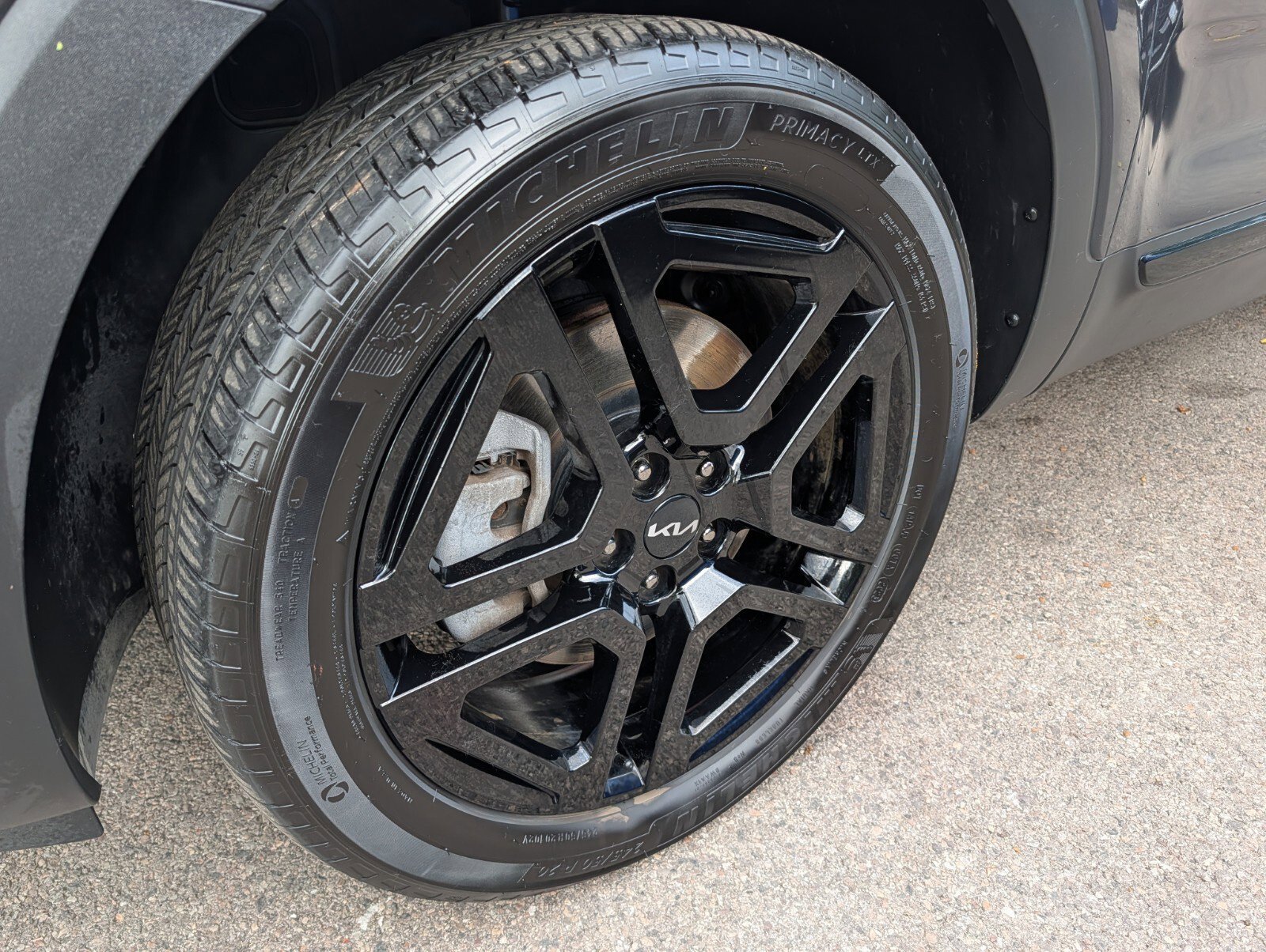 Used 2024 Kia Telluride EX X-Line AWD/4WD image 25