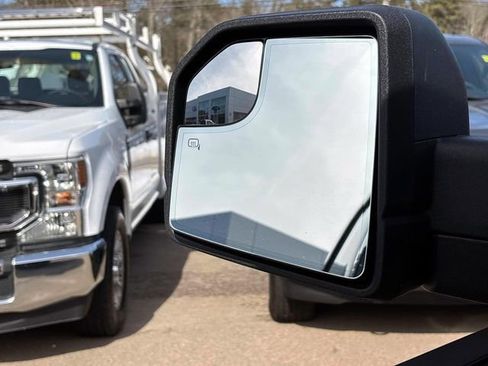 Used 2017 Ford F150 XLT w/ Equipment Group 302A Luxury image 28