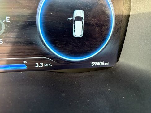 Used 2023 Hyundai Santa Fe SEL w/ Premium Package image 18