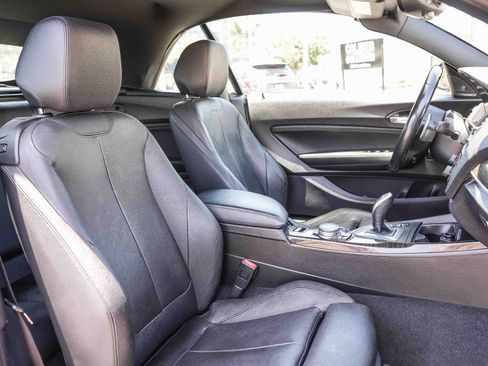 Used 2016 BMW M235i Convertible RWD image 22