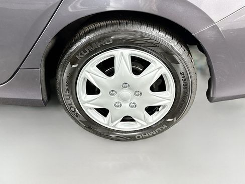 Used 2018 Honda Civic LX image 36