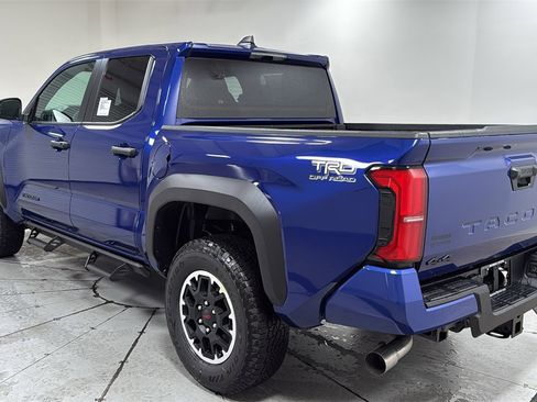 New 2025 Toyota Tacoma TRD Off-Road image 7