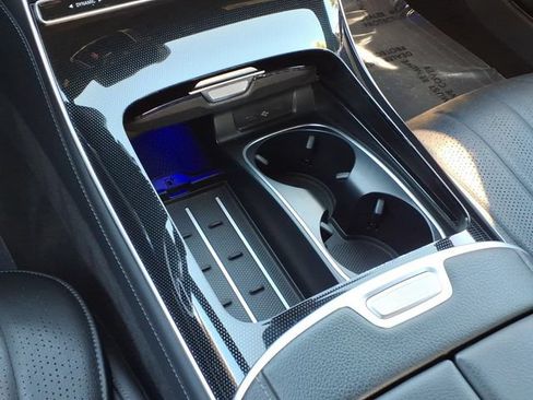 Certified 2022 Mercedes-Benz S 500 4MATIC image 7