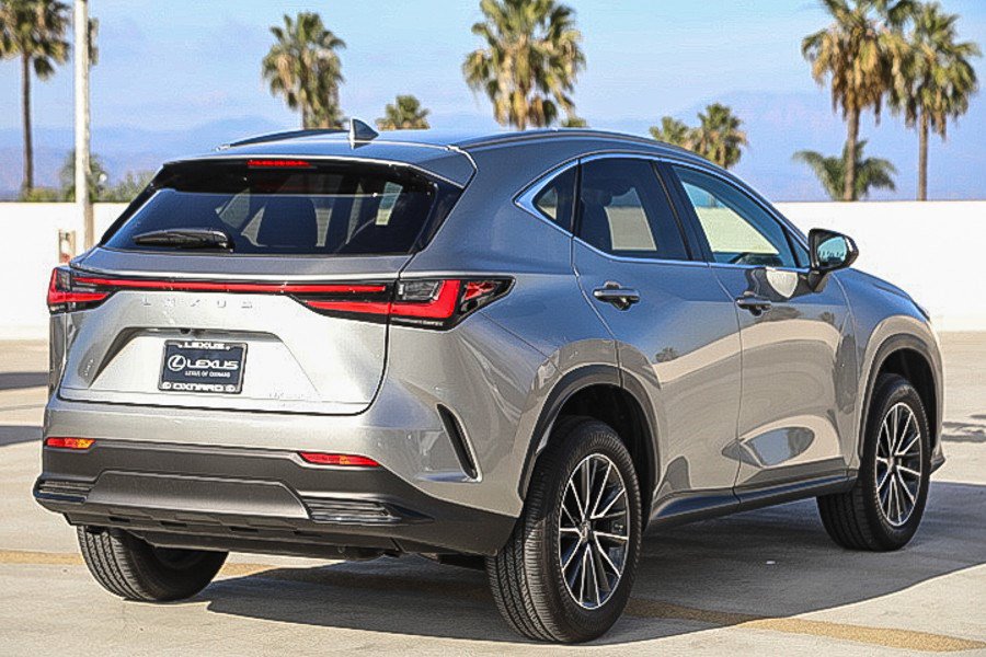 Certified 2023 Lexus NX 350h AWD w/ Towing Package (2000 Lbs) image 7