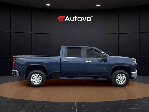 Used 2021 Chevrolet Silverado 2500 LTZ w/ LTZ Plus Package AWD/4WD image 6