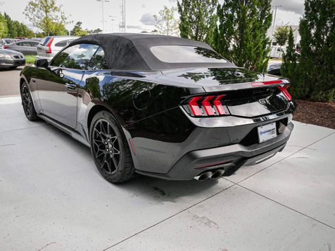 Used 2026 Ford Mustang GT Premium w/ GT Performance Package RWD image 8
