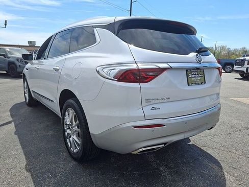 Used 2023 Buick Enclave Essence w/ Experience Buick Package AWD/4WD image 5