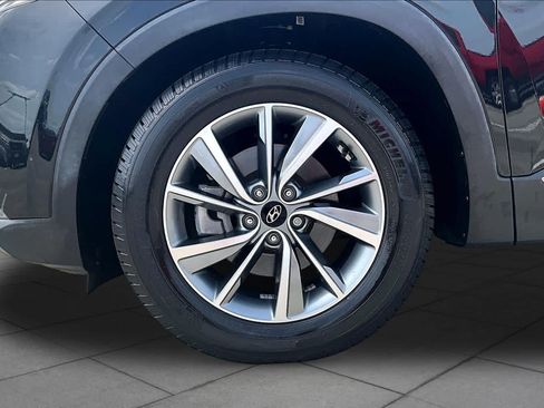 Used 2019 Hyundai Santa Fe FWD image 10