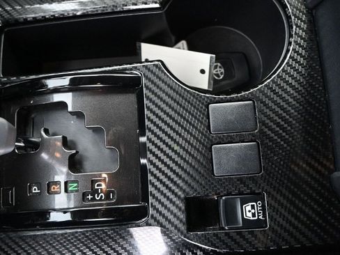 Used 2024 Toyota 4Runner TRD Off-Road image 15