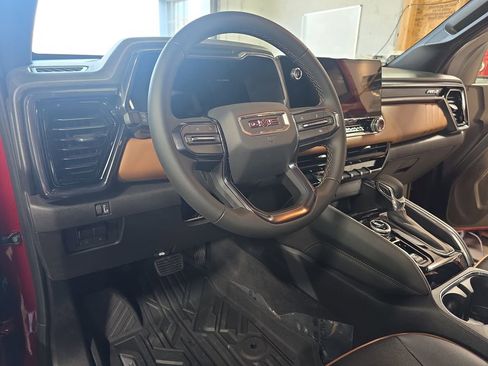 New 2026 GMC Canyon AT4 image 15