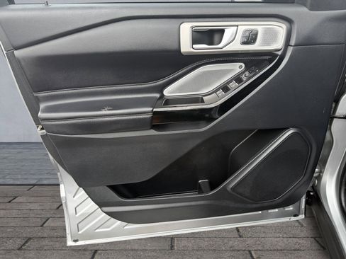 Certified 2022 Ford Explorer ST w/ Equipment Group 401A image 10