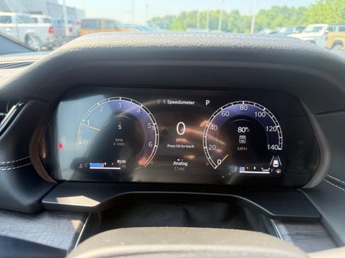New 2026 Jeep Grand Cherokee L Limited AWD/4WD image 17