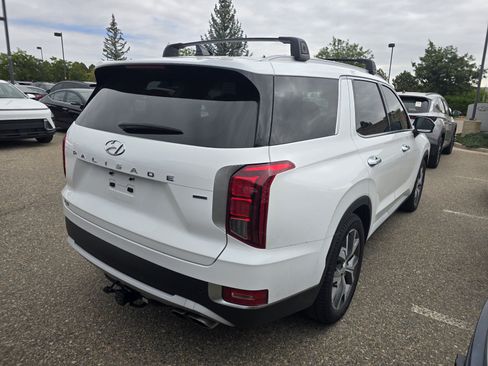 Used 2022 Hyundai Palisade SEL w/ Premium Package AWD/4WD image 6
