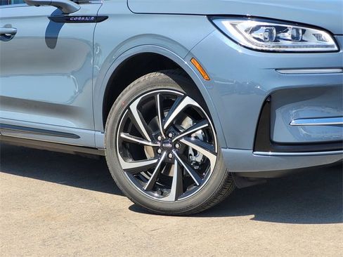 New 2025 Lincoln Corsair Grand Touring w/ Equipment Group 302A image 2