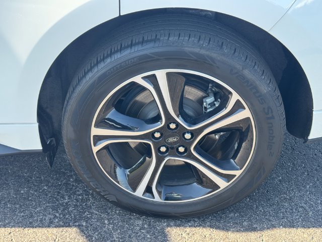 Used 2023 Ford Edge ST AWD/4WD image 11