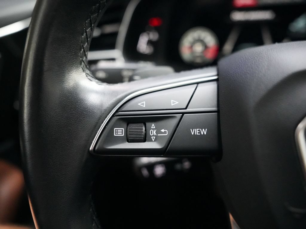 Used 2023 Audi Q7 2.0T Premium w/ Convenience Package AWD/4WD image 24