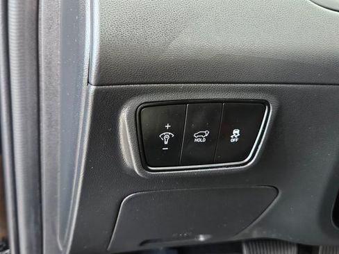 Certified 2022 Hyundai Tucson Limited FWD image 26