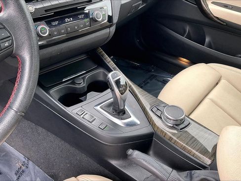 Used 2017 BMW 230i xDrive image 17