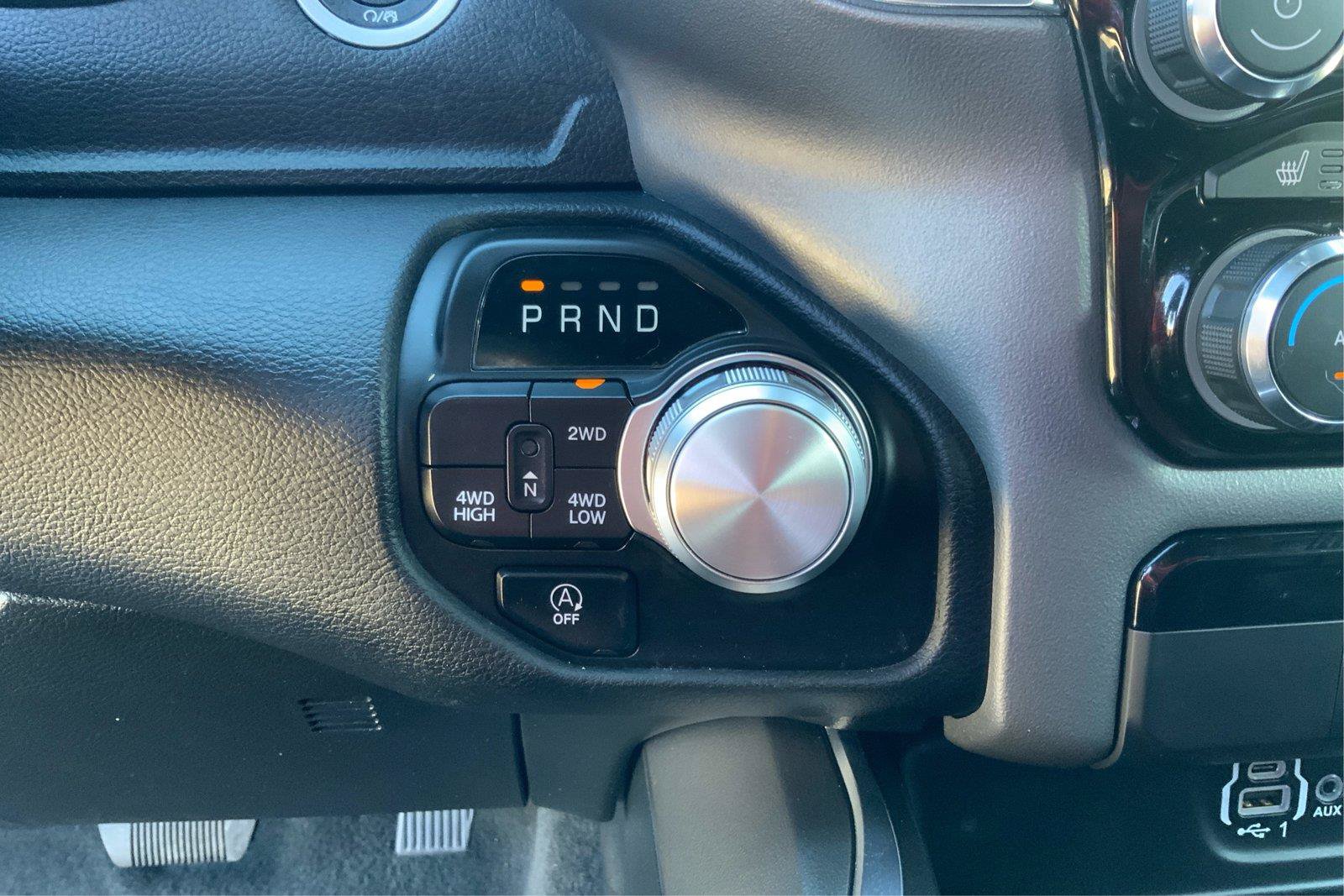 Used 2024 RAM 1500 Laramie AWD/4WD image 36