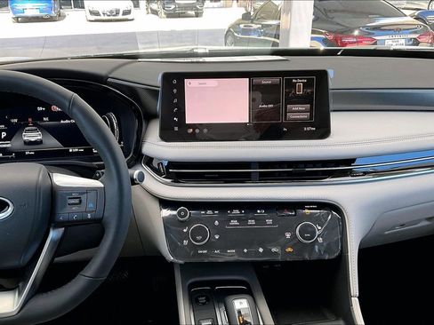 New 2026 INFINITI QX60 Luxe w/ Cargo Package image 9