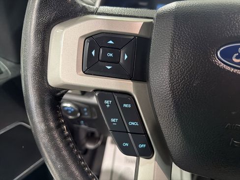 Used 2019 Ford F450 Lariat w/ Chrome Package image 27