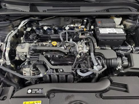 Used 2025 Toyota Corolla LE FWD image 10