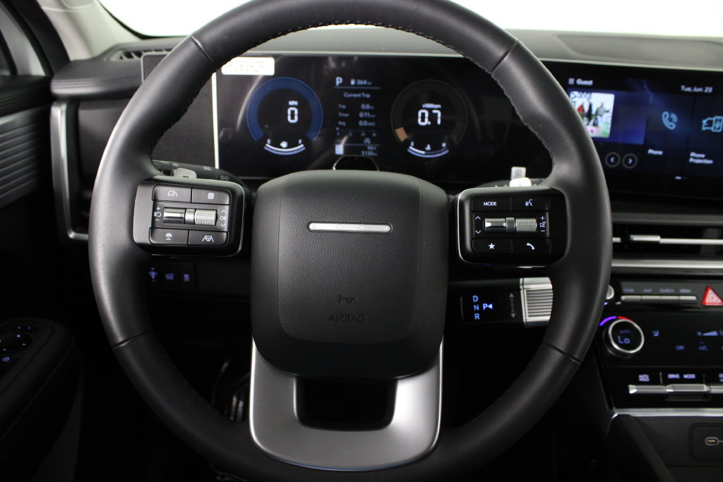 Used 2026 Hyundai Santa Fe SEL FWD image 27