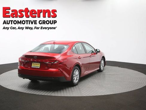Used 2025 Toyota Camry LE FWD image 39