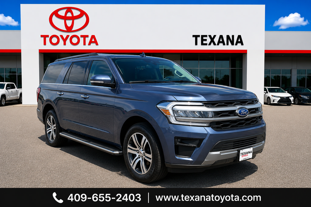 Used 2023 Ford Expedition Max XLT RWD image 1