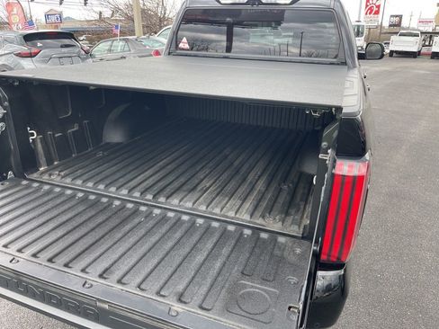 Used 2023 Toyota Tundra Platinum AWD/4WD image 18