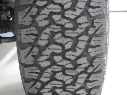 Used 2011 Jeep Wrangler Unlimited Sport image 21