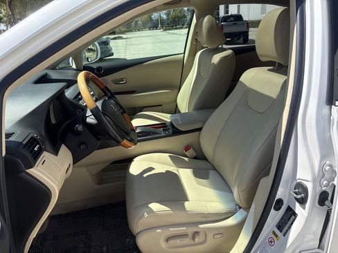 Used 2011 Lexus RX 350 2WD w/ Premium Pkg image 20