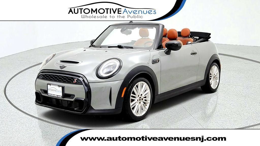 Used 2022 MINI Cooper S FWD image 1