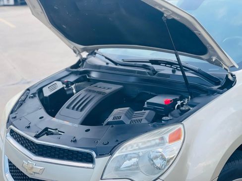 Used 2013 Chevrolet Equinox LT w/ Driver Convenience Package image 17