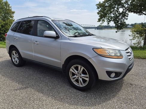 Used 2010 Hyundai Santa Fe Limited w/ Navigation Pkg 4 AWD/4WD image 5