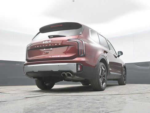 Used 2023 Kia Telluride EX w/ EX Captain's Chair Package FWD image 49