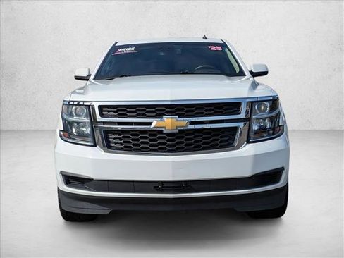Used 2015 Chevrolet Tahoe LT image 2