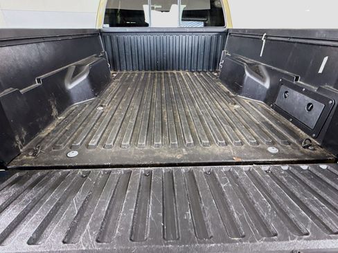 Used 2020 Toyota Tacoma SR w/ SX Package image 34