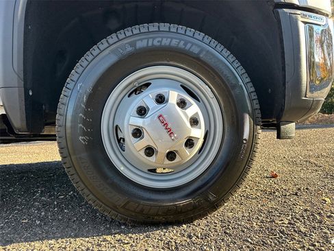 New 2026 GMC Sierra 3500 Pro image 13