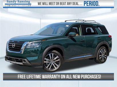 New 2025 Nissan Pathfinder Platinum w/ Cargo Package