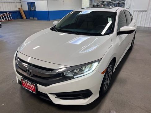 Used 2017 Honda Civic EX image 7