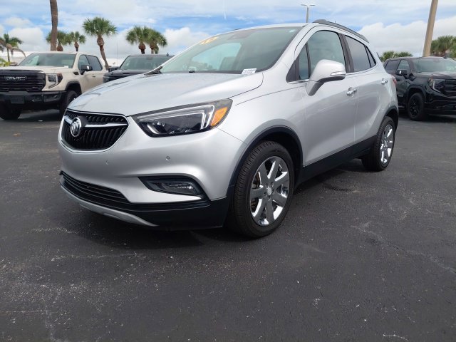 Used 2018 Buick Encore Premium w/ Experience Buick Package FWD image 11
