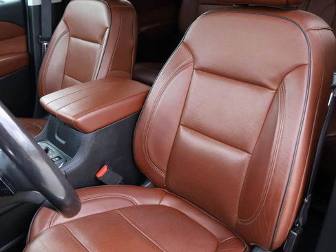 Used 2018 Chevrolet Traverse High Country image 14