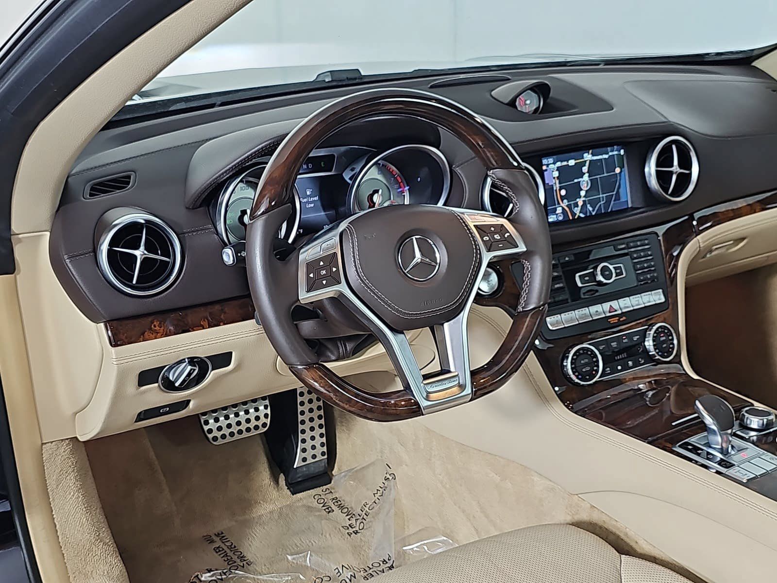 Used 2016 Mercedes-Benz SL 400 image 14