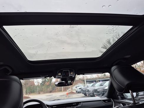 Used 2024 Jeep Grand Cherokee L Overland w/ Trailer Tow Package image 11