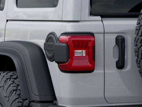 New 2026 Jeep Wrangler Unlimited Rubicon 392 w/ Quick Order Package 27X Moab AWD/4WD image 9