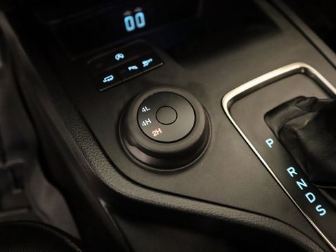 Used 2020 Ford Ranger Lariat w/ Technology Package image 9