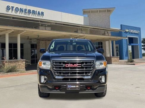 Used 2022 GMC Canyon AT4 image 9