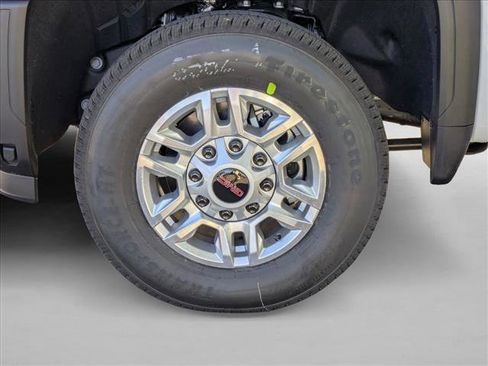 New 2026 GMC Sierra 2500 SLE w/ SLE Value Package; image 17